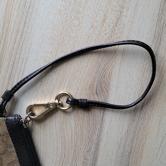 CK Wristlet - Picture 3 of 3